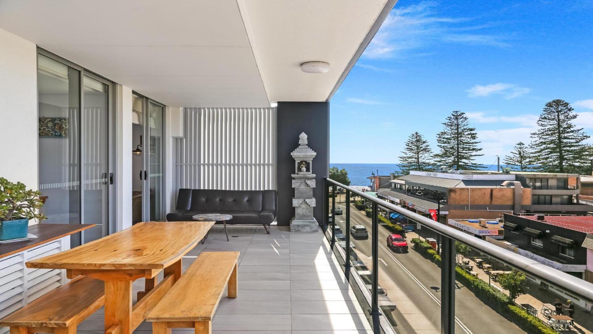 Breezes - Oceans Edge Ocean Views , Wifi Accom Holidays Villa Terrigal Exterior photo